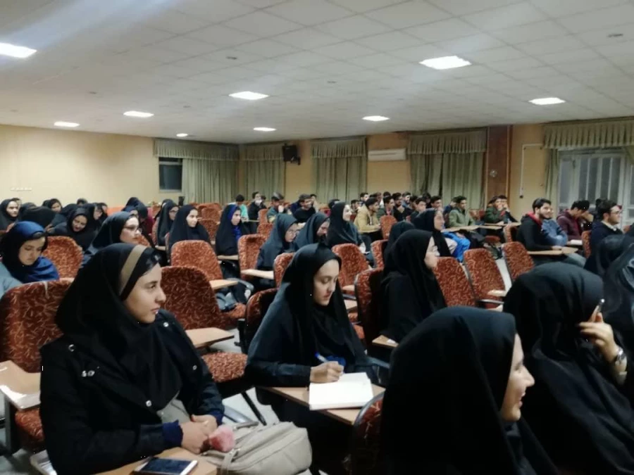 برگزاری کارگاه مدیریت دانایی 
 3