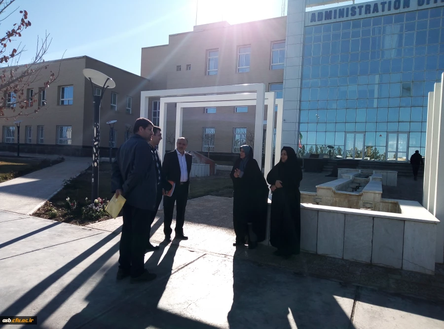 نشست صمیمی مسئولان شهرستان  بیرجند در خصوص رفع موانع موجود جهت زمین احداثی

 پردیس امام سجاد (ع) 2