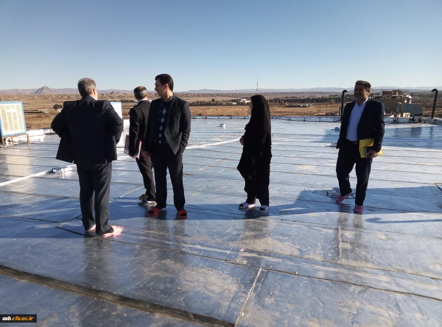 نشست صمیمی مسئولان شهرستان  بیرجند در خصوص رفع موانع موجود جهت زمین احداثی پردیس امام سجاد (ع) 3