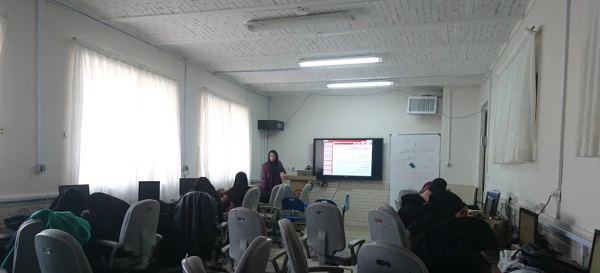  برگزاری کارگاه جستجو از منابع اینترنتی ، فیش برداری از منابع ، ارجاع و نوشتن فهرست منابع

  3