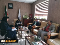 اولین نشست همایش منطقه ای جایگاه شعر در تعلیم و تربیت 3