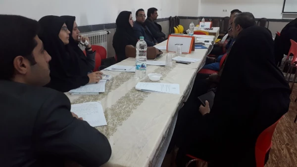 جلسه هم اندیشی اساتید هم درس پردیس های شهید باهنر و امام سجاد(ع) 6