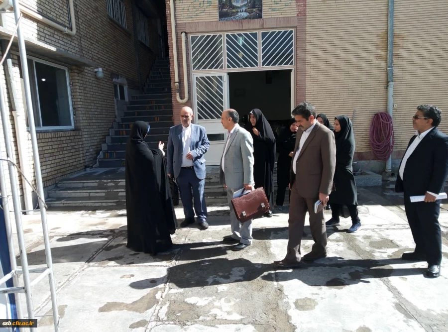 بازدید دکتر چناری مدیر امور مالی دانشگاه فرهنگیان از پردیس امام سجاد(ع) 10