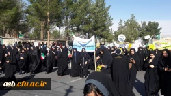 شرکت در راهپیمایی 22 بهمن  5