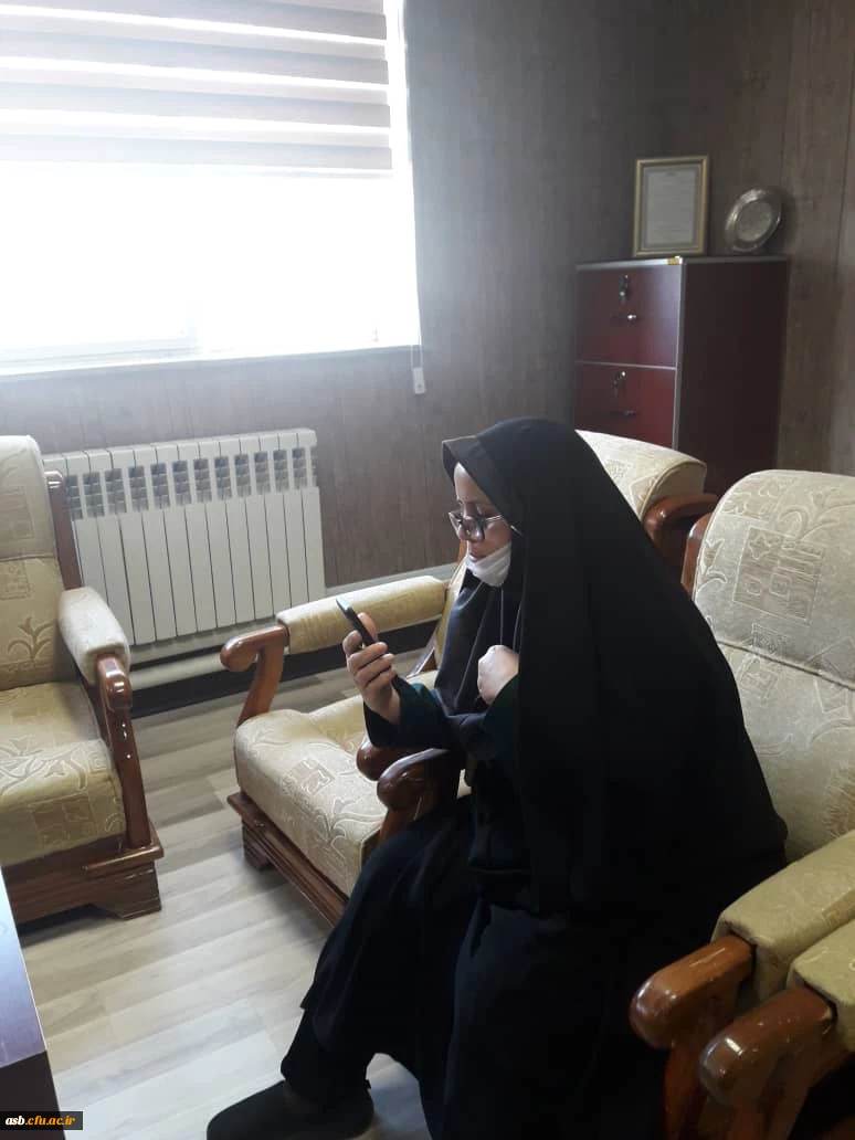 تماس تصویری ریاست پردیس و مسئولین آموزش با نمایندگان گروه ها در خصوص دغدغه های دانشجویی و آموزش مجازی 4