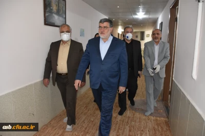 بازدید استاندار و معاون منابع انسانی از سراهای دانشجویی(خوابگاه ها)دانشگاه فرهنگیان استان
