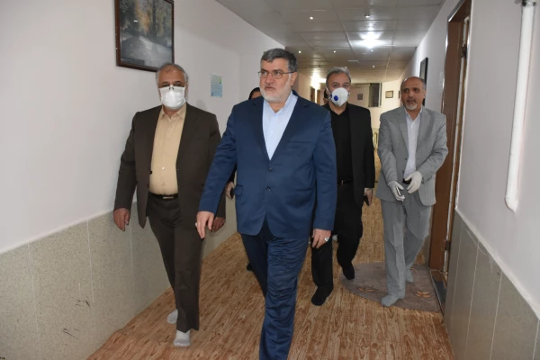 بازدید استاندار و معاون منابع انسانی از سراهای دانشجویی(خوابگاه ها)دانشگاه فرهنگیان استان
 2