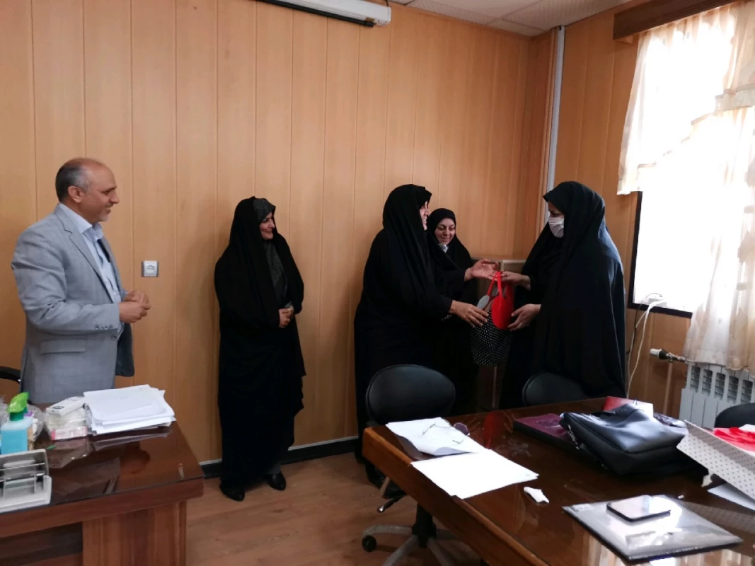 تقدیر از اساتید هیئت علمی پردیس امام سجاد(ع)  5