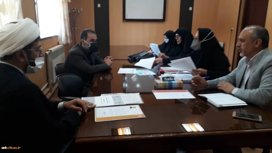 جلسه بررسی عملکرد مرکز مشاوره پردیس امام سجاد (ع) 2