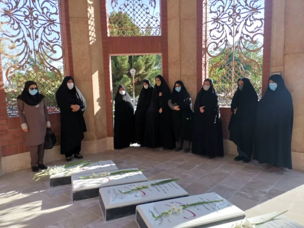 ویژه برنامه آیین غبارروبی مزار شهدا 2