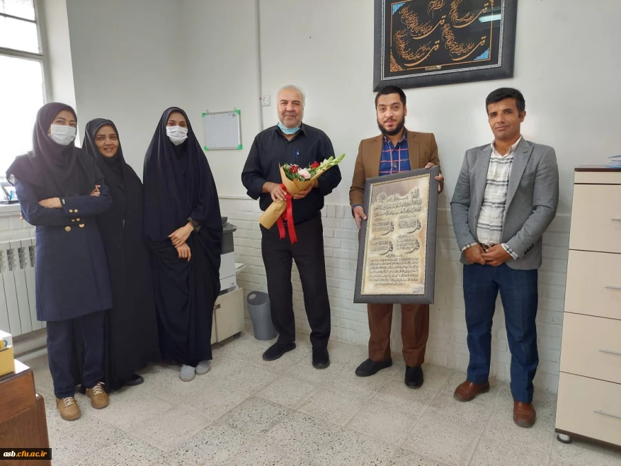 تقدیر از جانباز و همکار عزیز جناب آقای غلامرضا غریب حسنی 2