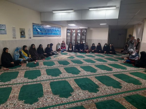 برگزاری دعای توسل و حلقه معرفت هر هفته دوشنبه ها  3