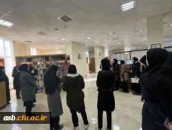 بازدید دانشجویان ادبیات از کتابخانه دانشگاه بیرجند 4
