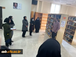 بازدید دانشجویان ادبیات از کتابخانه دانشگاه بیرجند 5