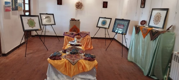 افتتاح نمایشگاه صنایع دستی از هنرهای دانشجومعلمان دانشگاه فرهنگیان استان خراسان جنوبی 4