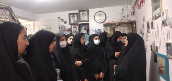 بازدید از موزه و یادمان خلبان شهید محمدحسین رئوفی فرد 6