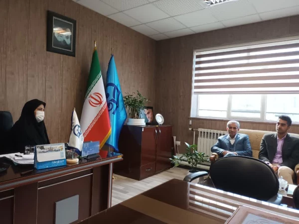 جلسه شورای اداری در خصوص نکات نشست روسای پردیس ها  2