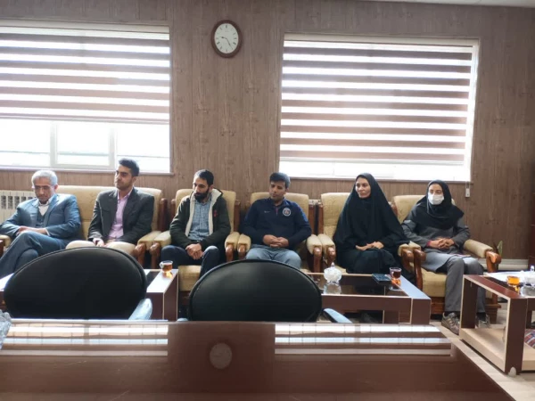 جلسه شورای اداری در خصوص نکات نشست روسای پردیس ها  3