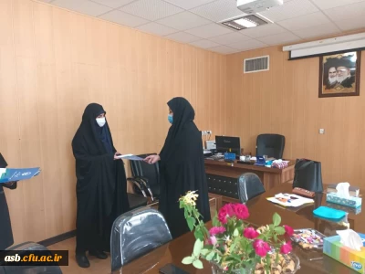 تقدیر از اساتید به مناسبت دهه سرآمدی آموزش و بزرگداشت مقام معلم 