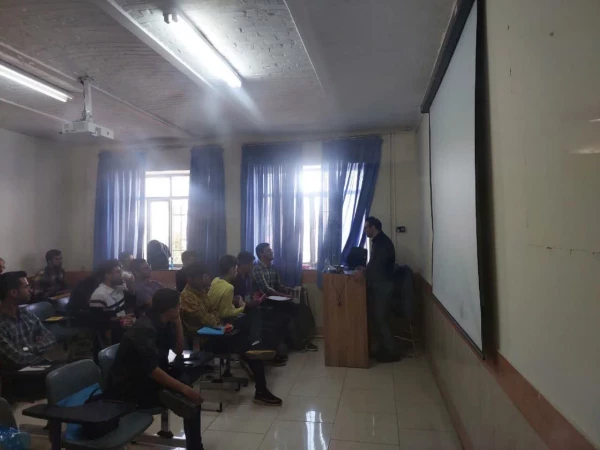 کلاس های فیلمنامه نویسی، کارگردانی و فیلم سازی با موبایل