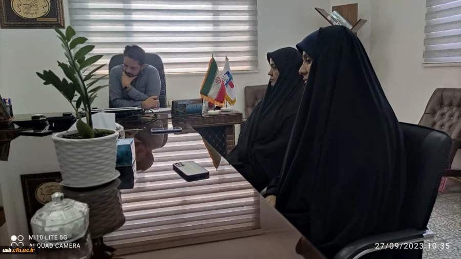 دیدار ریاست و کارکنان پردیس امام سجاد(ع) با رییس ناحیه بسیج دانشجویی شهرستان بیرجند به مناسبت هفته دفاع مقدس و آغاز سال تحصیلی جدید 2