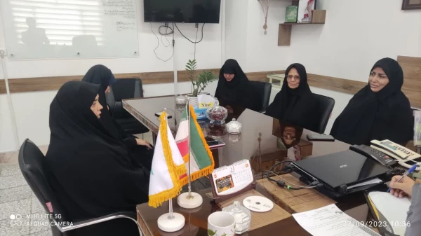 دیدار ریاست و کارکنان پردیس امام سجاد(ع) با رییس ناحیه بسیج دانشجویی شهرستان بیرجند به مناسبت هفته دفاع مقدس و آغاز سال تحصیلی جدید 5