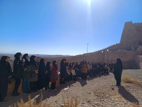 اردوی تفریحی_آموزشی دانشجویان رشته تاریخ پردیس امام سجاد(ع) از قلعه تاریخی فورگ 7