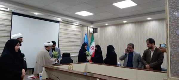 برگزاری نشست فرهنگی با حضور مسئولین دانشگاه  3