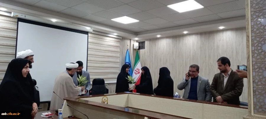 برگزاری نشست فرهنگی با حضور مسئولین دانشگاه  3