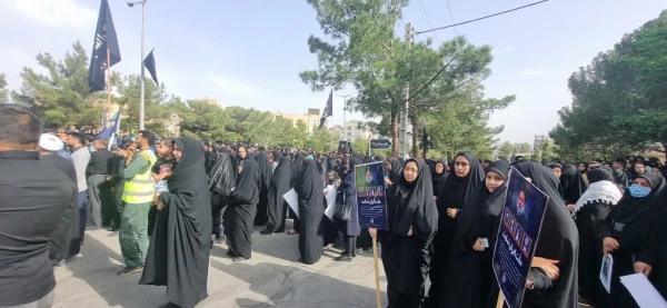 حضور اساتید،  کارکنان و دانشجویان در مراسم تشییع رییس جمهور دراستان خراسان جنوبی 6