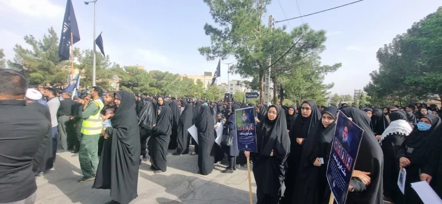 حضور اساتید،  کارکنان و دانشجویان در مراسم تشییع رییس جمهور دراستان خراسان جنوبی 6