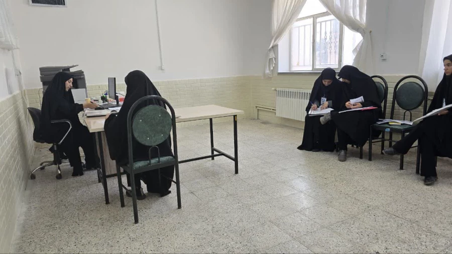 بازدید خانم دکتر مینو میری و جناب آقای دکتر اکبری مطلق از روند برگزاری کانونهای ارزیابی 17