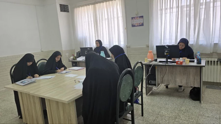 بازدید خانم دکتر مینو میری و جناب آقای دکتر اکبری مطلق از روند برگزاری کانونهای ارزیابی 18