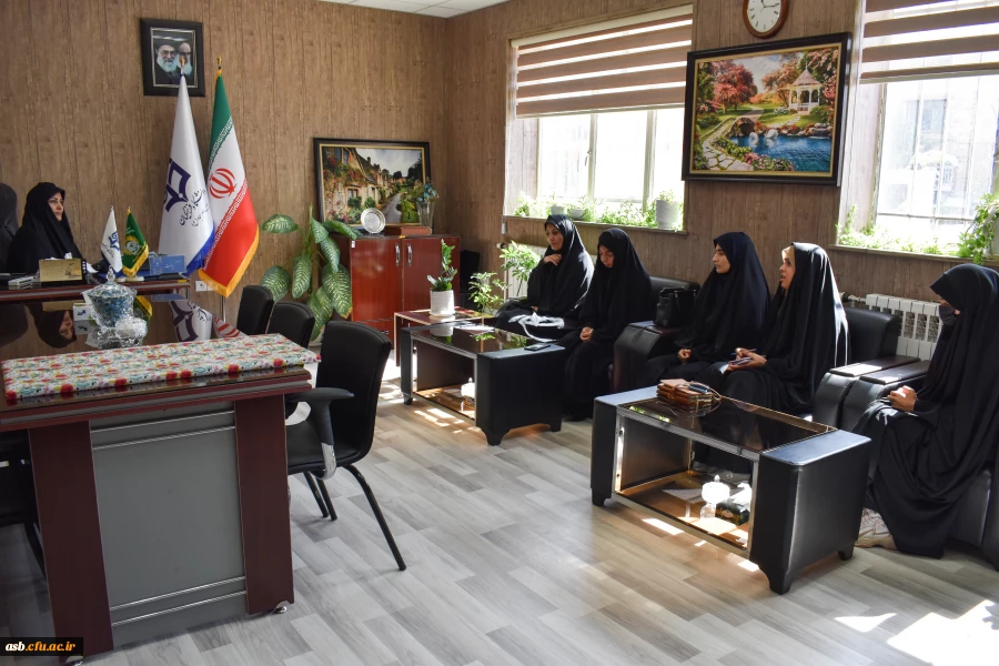 دیدار رییس ستاد شاهد پردیس امام سجاد(ع) با اعضای کنگره شهدای دانشجومعلم 2