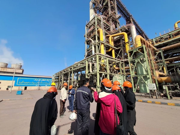 بازدید علمی انجمن پیشگامان پیشرفت از کارخانه فولاد قاین 5