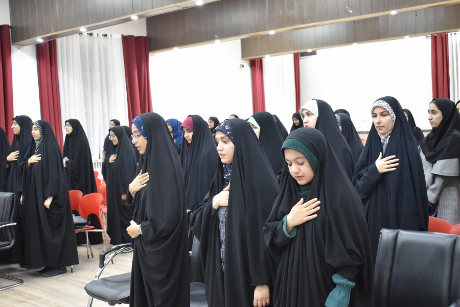 برگزاری جشن ولادت حضرت زینب (س) در سالن اجتماعات پردیس امام سجاد (ع)   2