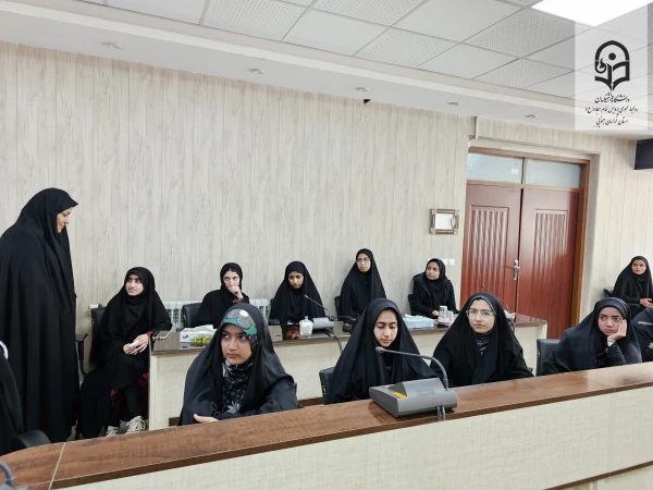 برگزاری کارگاه خودآگاهی هویت ایرانی-اسلامی در پردیس امام سجاد (ع) بیرجند 2