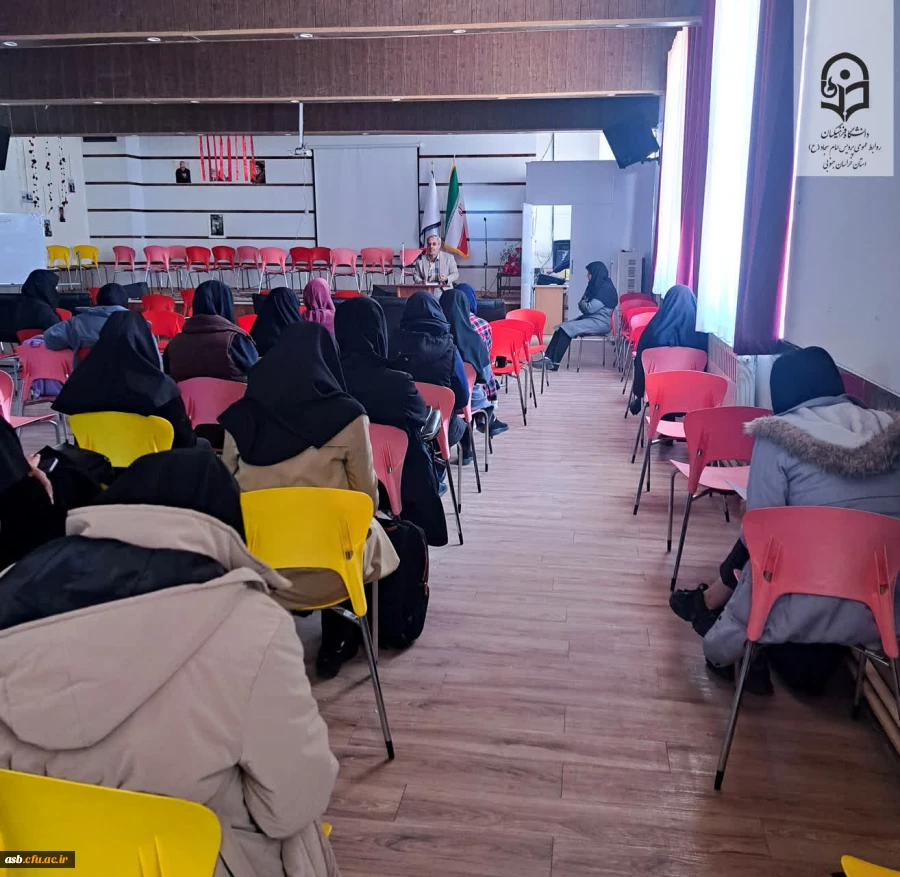 برگزاری کارگاه آموزشی مهم ترین قوانین و تخلفات اداری آموزش و پرورش به مناسبت هفته پژوهش   2