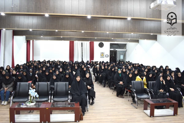 محفل انس با قرآن کریم در پردیس امام سجاد(ع) برگزار شد 3