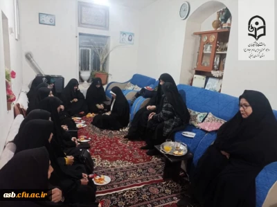 حضور دانشجویان پردیس امام سجاد (ع) در منزل خانواده شهید رجبی به مناسبت روز تکریم مادران و همسران شهدا