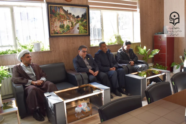 حضور دکتر اکبری مطلق و هیئت همراه به مناسبت ولادت حضرت فاطمه (س) و روز زن، در پردیس امام سجاد (ع) خراسان جنوبی 2