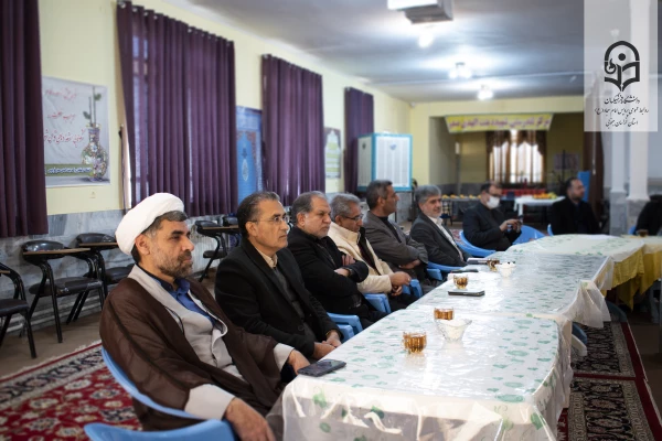 بازدید دکتر اکبری مطلق و دکتر میری از مرکز بنت الهدی صدر فردوس 4