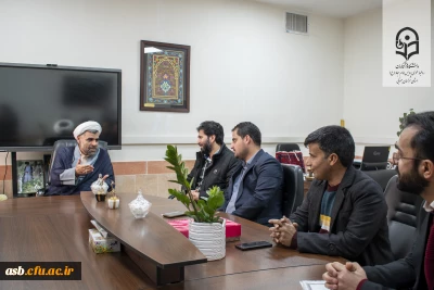 دیدار پرسنل پردیس امام سجاد(ع) با حجت الاسلام والمسلمین اکبری مطلق به مناسبت ولادت حضرت علی (ع)؛ تقدیر از تلاش ها برای ارتقای جایگاه دانشگاه فرهنگیان