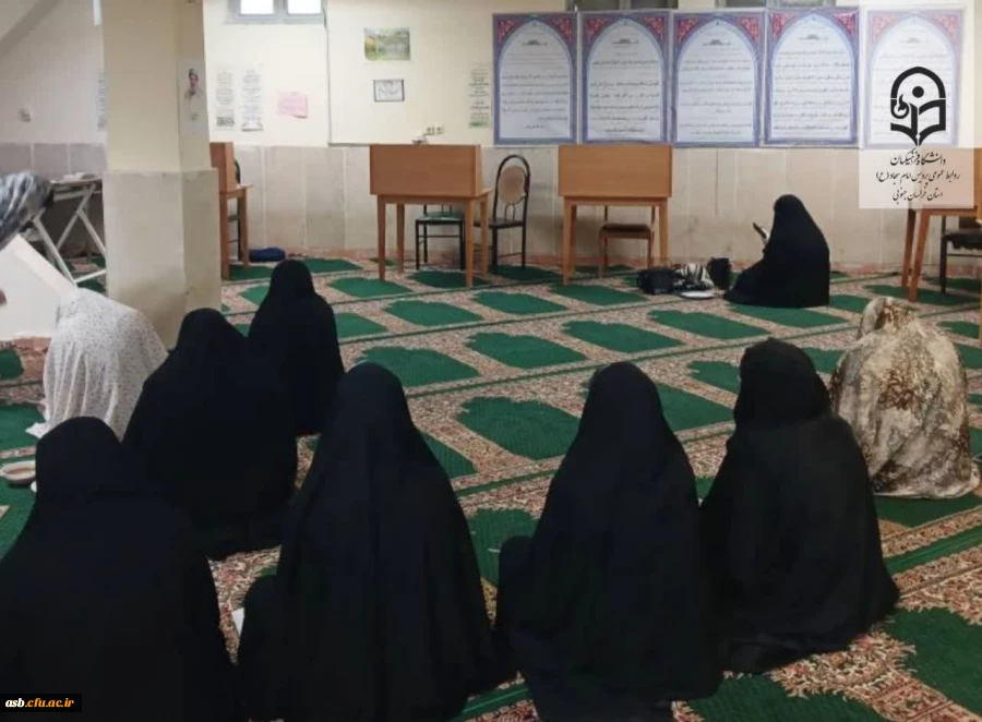 برگزاری مراسم روحانی قرائت دعای ندبه با حضور دانشجویان 2