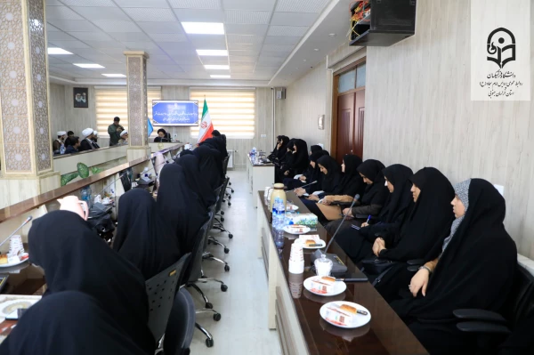 حضور حجت الاسلام والمسلمین عبادی، نماینده محترم ولی فقیه، در پردیس امام سجاد (ع) خراسان جنوبی به مناسبت روز دختر و ولادت حضرت معصومه (س) 3