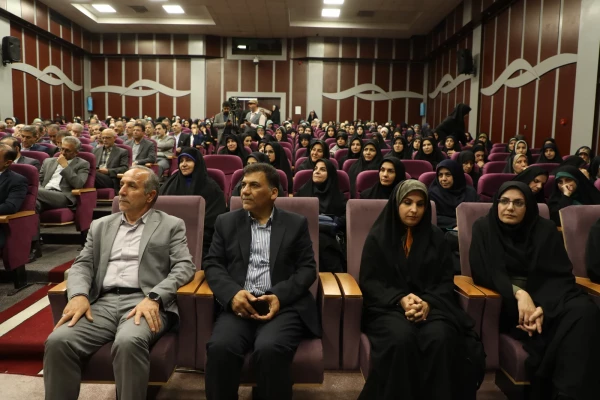 همایش سرآمدی آموزش؛ تصاویری از «دانشگاه پویا، هوشمند، جامعه محور» در پردیس نسیبه 7