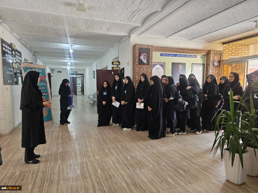 اکران فیلم «پیشمرگ» با حضور دانشجومعلمان پردیس امام سجاد (ع) خراسان جنوبی 2