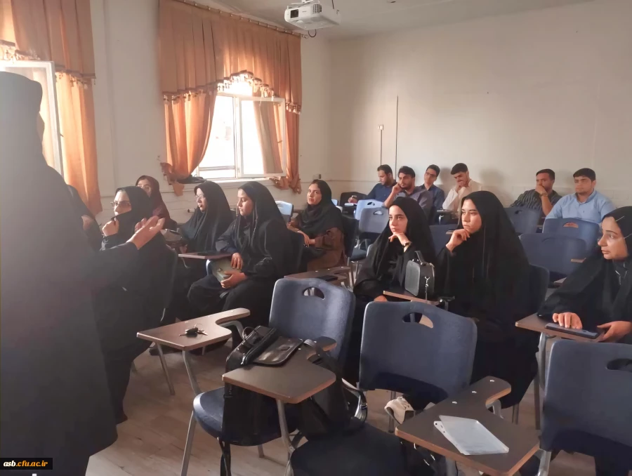 برگزاری سلسله کارگاه های مشق عشق در پردیس امام سجاد (ع) خراسان جنوبی  2