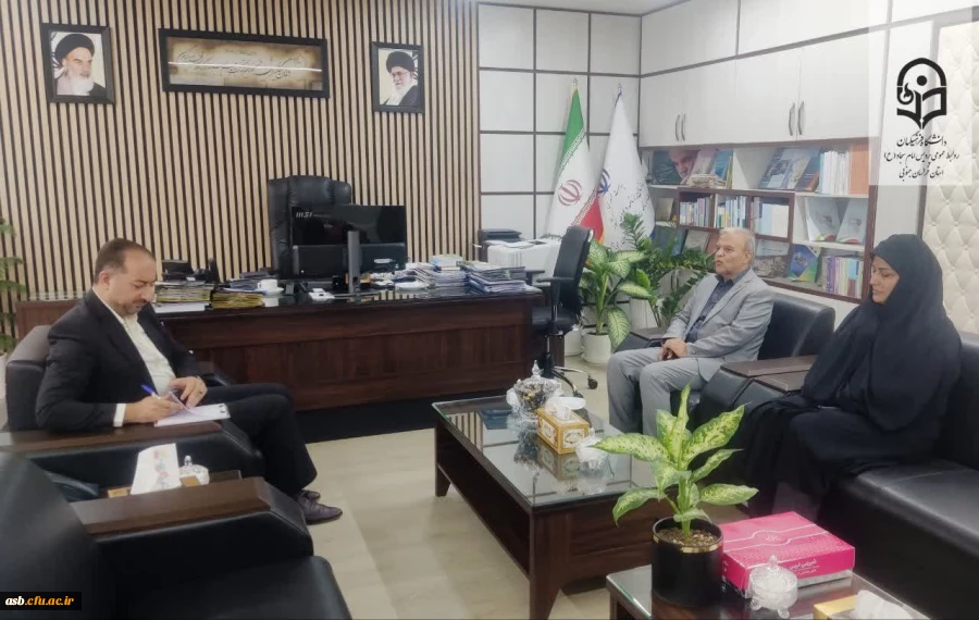 دیدار سرپرست مدیریت امور پردیس های دانشگاه فرهنگیان خراسان جنوبی و رئیس پردیس امام سجاد(ع) با مدیرکل سازمان برنامه و بودجه استان 2