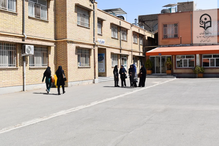 آغاز سال تحصیلی جدید با حضور دانشجو معلمان پردیس امام سجاد(ع) 4